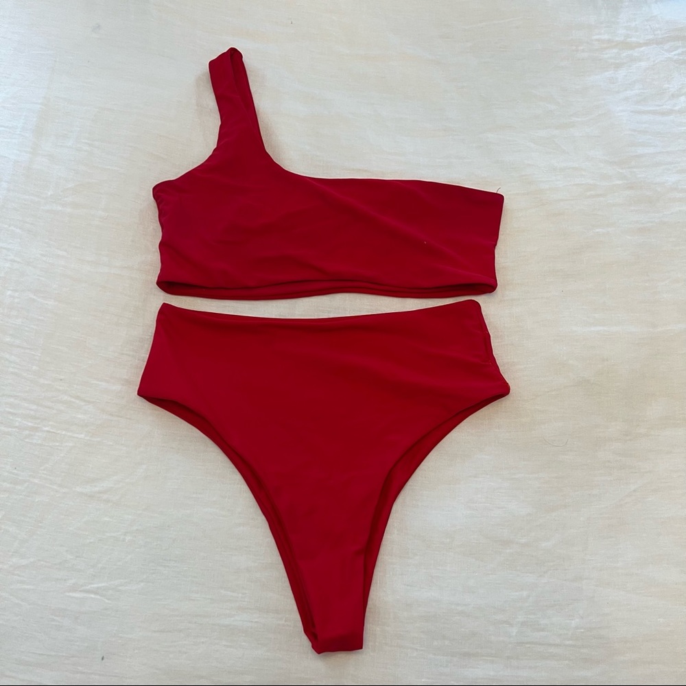 RED BIKINI SET. One shoulder bandeau top & cheeky high-waisted bottoms.